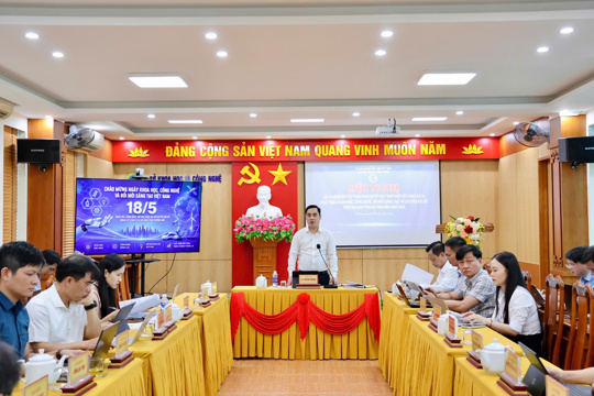 Nhiều ý kiến góp ý cho dự thảo nghị quyết về phát triển KHCN, chuyển đổi số 