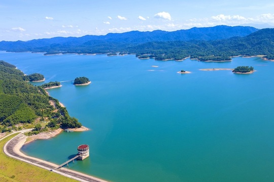 Hà Tĩnh siết chặt quản lý tài nguyên nước, xử lý nghiêm các hành vi khai thác trái phép