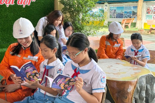 Dòng chảy ý thức từ học đường: Hành trình giữ sáng cho tương lai