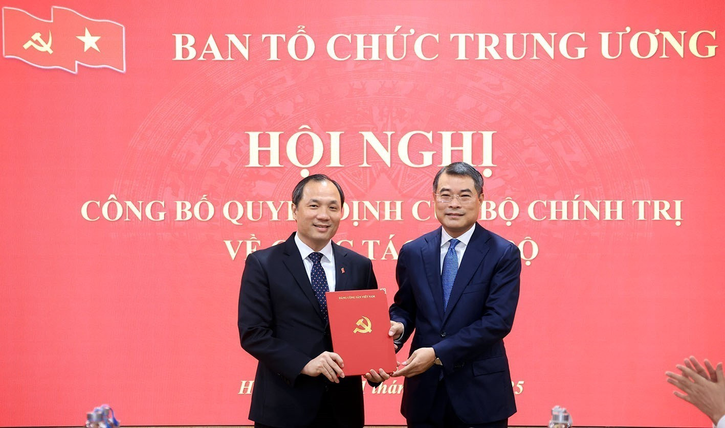Ông Hoàng Trung Dũng giữ chức Phó trưởng Ban Tổ chức Trung ương