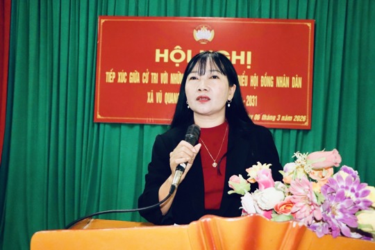 Ứng cử viên HĐND xã Vũ Quang tiếp xúc cử tri tại đơn vị bầu cử số 02