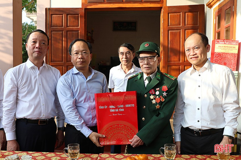 Thực hiện đầy đủ, kịp thời chế độ, chính sách cho người có công