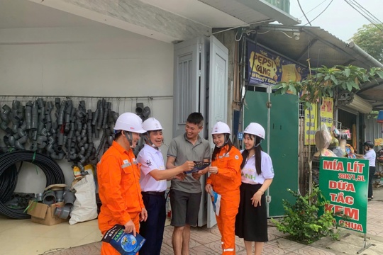 Điều chỉnh phụ tải điện - giải pháp hiệu quả đảm bảo cung ứng điện mùa cao điểm tại Hà Tĩnh