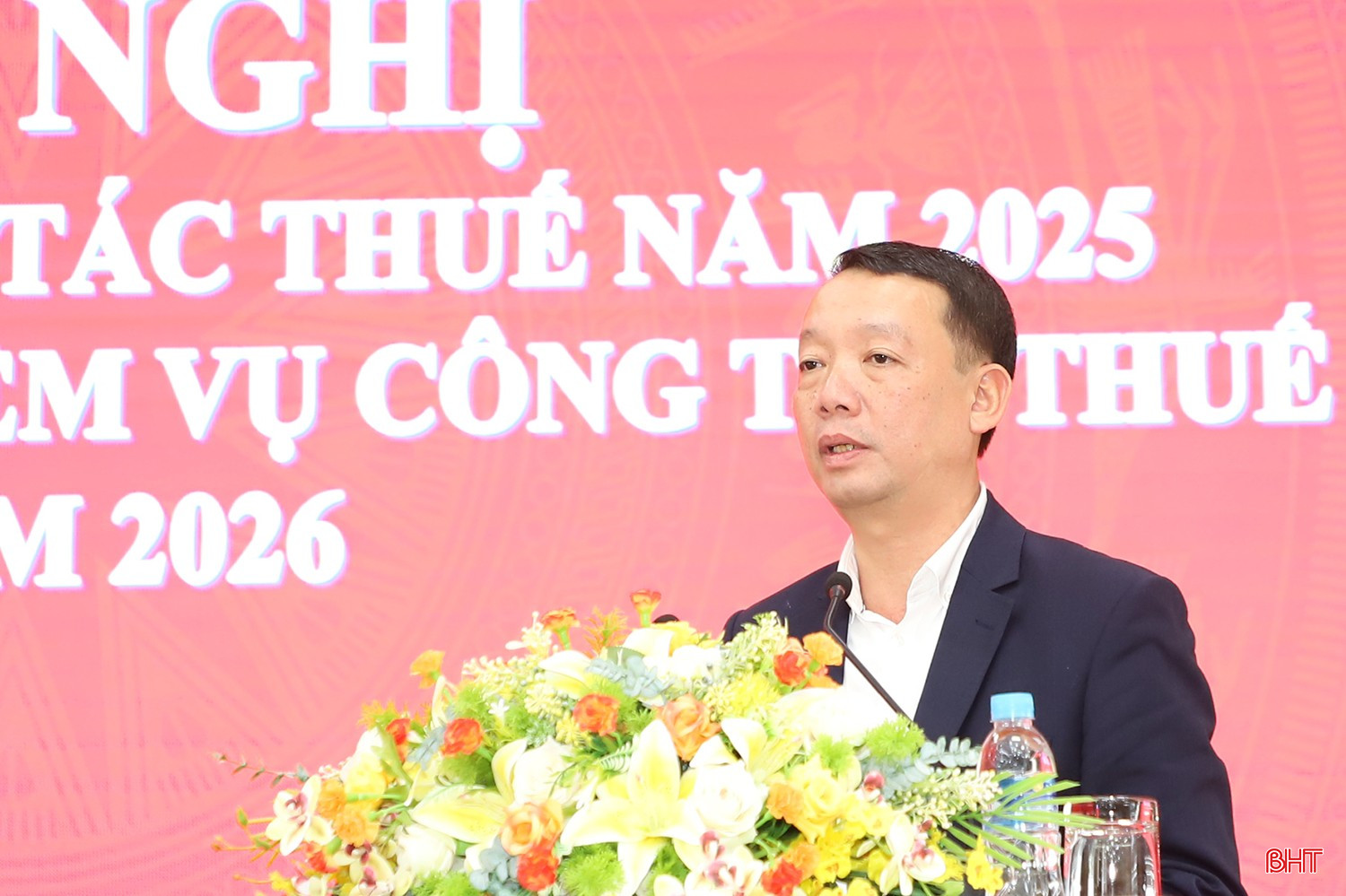 Chủ tịch UBND tỉnh biểu dương ngành Thuế Hà Tĩnh thu nội địa đạt hơn 14.380 tỷ đồng