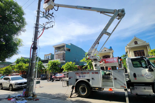 Đóng điện tuyến cáp ngầm 22kV, nâng cao độ tin cậy cung cấp điện vùng lõi Hà Tĩnh
