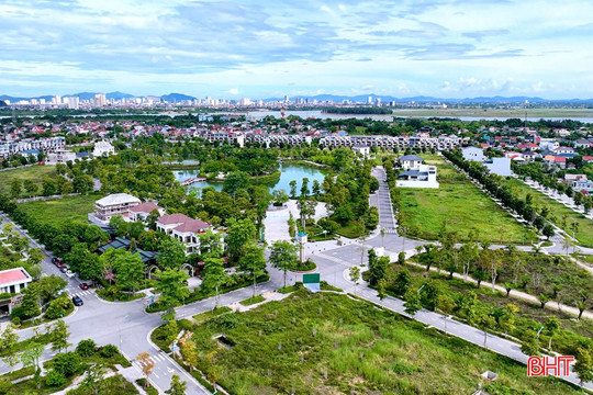 Thông báo về việc lựa chọn tổ chức hành nghề đấu giá tài sản để thực hiện đấu giá quyền sử dụng đất đối với 02 lô đất tại xã Nghi Xuân