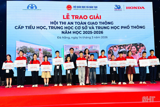 Giáo viên, học sinh Hà Tĩnh được vinh danh tại Hội thi An toàn giao thông toàn quốc