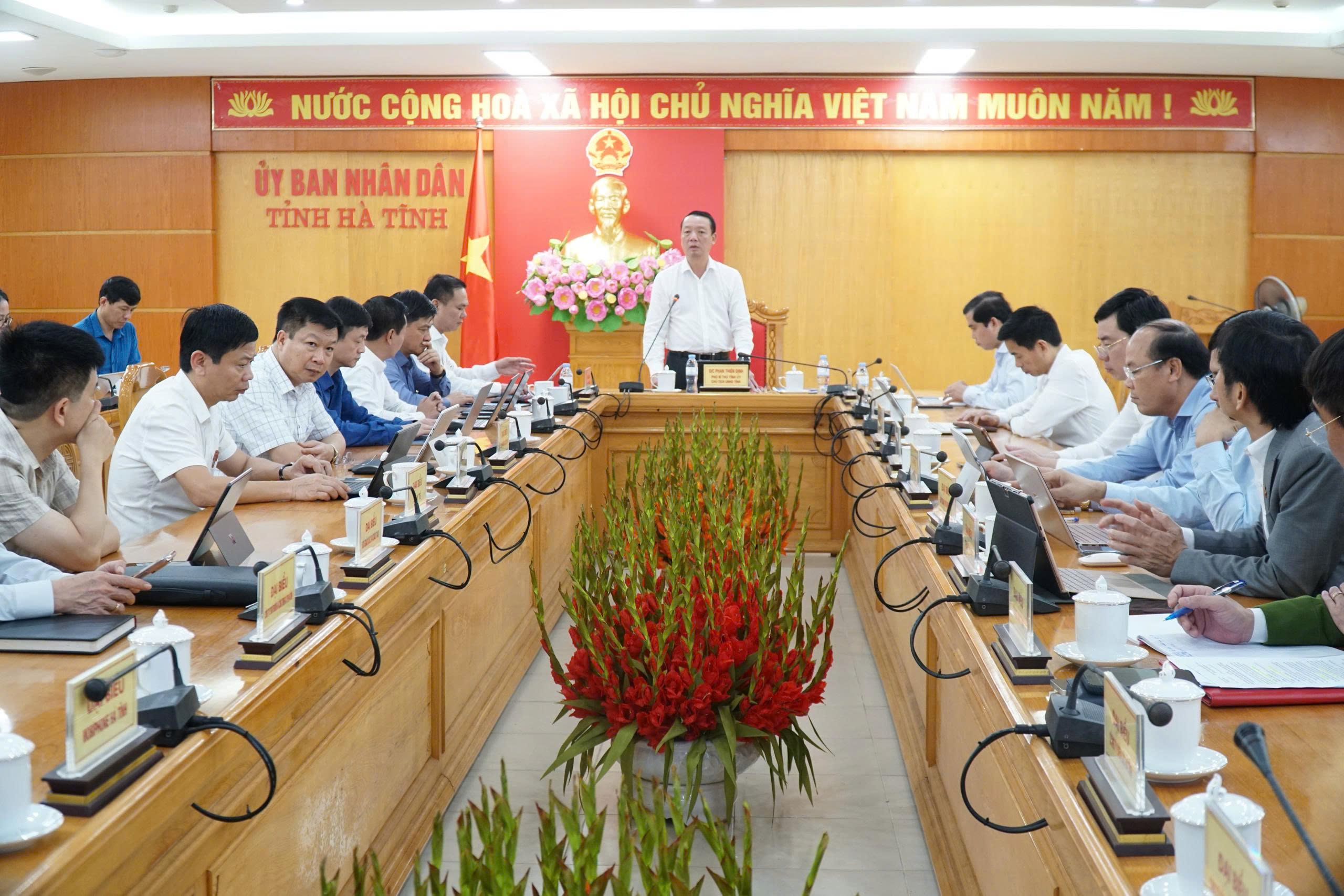 Hà Tĩnh sắp ra mắt ứng dụng i-HaTinh: Thiết lập kênh phản ánh hiện trường nhanh, minh bạch, lấy người dân làm trung tâm phục vụ