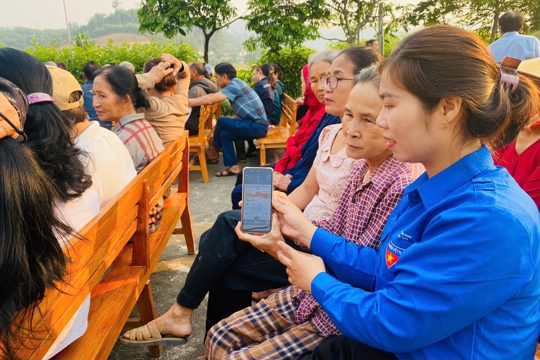 Hơn 200 đoàn viên tham gia hỗ trợ chuyển đổi số tại cơ sở