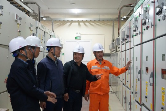 Hòa lưới MBA T2 TBA 110kV Vũng Áng - Tăng lực cấp điện cho khu vực