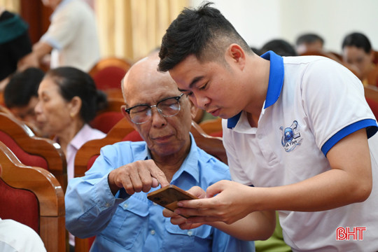 i-HaTinh đạt gần 500.000 người dùng, mở rộng kết nối số giữa chính quyền và người dân 