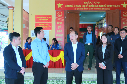 Tạo điều kiện thuận lợi để cuộc bầu cử diễn ra dân chủ, an toàn, đúng quy định. 