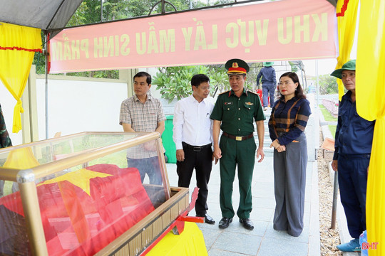 Đảm bảo chính xác, khoa học và giữ gìn sự tôn nghiêm trong quá trình lấy mẫu ADN tại các phần mộ liệt sĩ