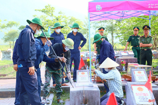 Hà Tĩnh tập trung tuyên truyền “Chiến dịch 500 ngày đêm đẩy mạnh tìm kiếm, quy tập và xác định danh tính hài cốt liệt sĩ”