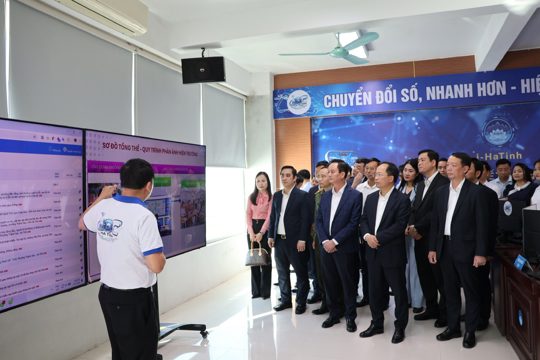 Hà Tĩnh đẩy mạnh phân cấp thẩm quyền thực hiện một số nhiệm vụ trong lĩnh vực khoa học và công nghệ trên địa bàn tỉnh 