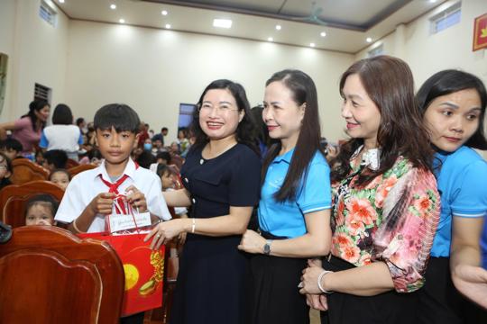 Để mùa Trung thu thêm ấm áp, nghĩa tình