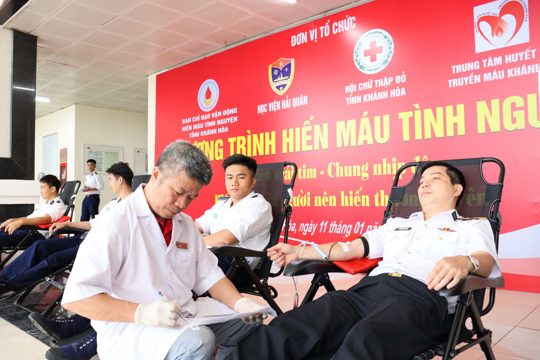 Học viện Hải quân lan tỏa nghĩa cử hiến máu cứu người đầu năm 2026