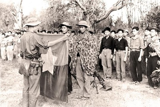 “Đường ra trận mùa này đẹp lắm” - một hiện thực không thể đảo ngược 