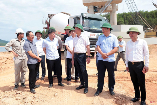 Hà Tĩnh lên kịch bản sơ tán dân, chủ động ứng phó các cấp độ thiên tai