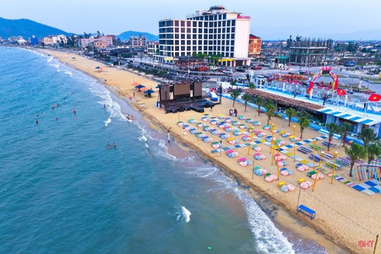 Thiên Cầm lọt nhóm điểm đến được du khách tìm kiếm nhiều trong mùa hè