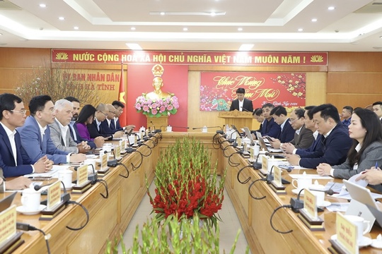 Hà Tĩnh làm việc với PV Gas và Nebula Energy về định hướng đầu tư các dự án lớn tại KKT Vũng Áng 