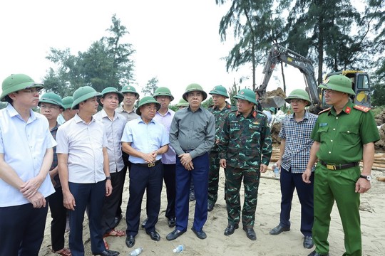 Chủ tịch UBND tỉnh ban hành Công điện về việc chủ động triển khai các biện pháp ứng phó với bão số 12 và mưa lũ