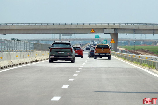  3 dự án cao tốc Bắc - Nam qua Hà Tĩnh dự kiến thu phí từ năm 2026 
