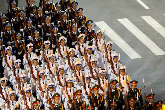  Hai giờ hợp luyện diễu binh tại Ba Đình