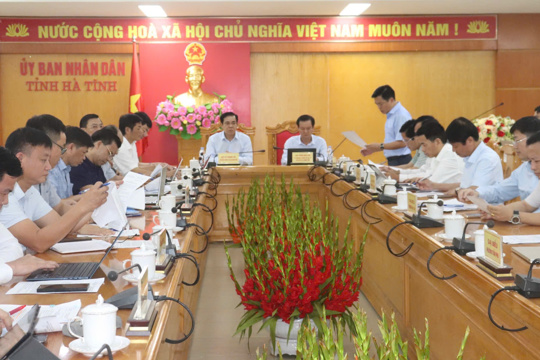 UBND tỉnh họp bàn, chỉ đạo đẩy nhanh tiến độ giải phóng mặt bằng các dự án trọng điểm 