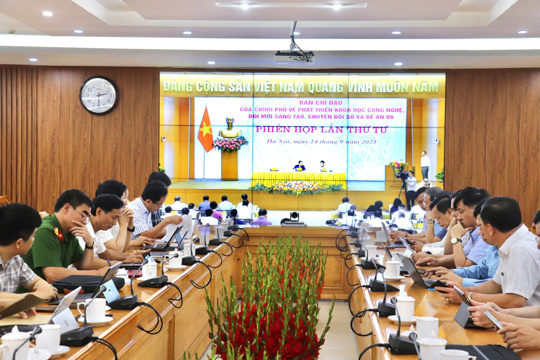  Chính phủ họp phiên thứ tư Ban Chỉ đạo về khoa học, công nghệ, đổi mới sáng tạo, chuyển đổi số và Đề án 06 