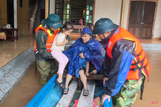 Hà Tĩnh chủ động bảo vệ người dân trước thiên tai cực đoan