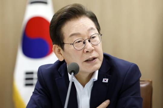 Tổng thống Hàn Quốc Lee Jae Myung lại mất điểm trước cử tri