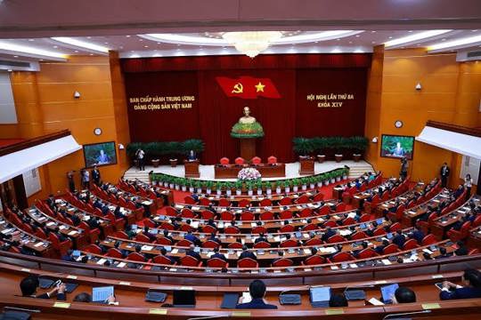 Bộ Chính trị ban hành Nghị quyết về phát huy tinh thần tiên phong, gương mẫu, đổi mới, dám nghĩ, dám làm của cán bộ, đảng viên 