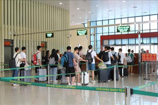 Những chính sách mới nổi bật có hiệu lực từ tháng 4/2026