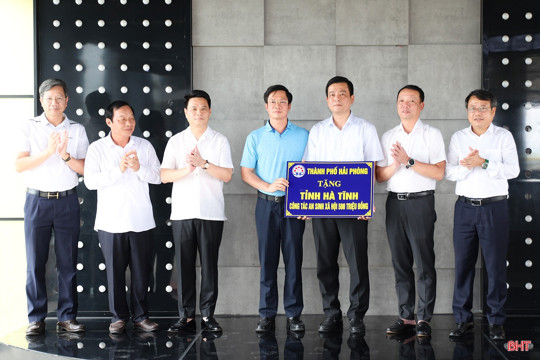 TP Hải Phòng hỗ trợ Hà Tĩnh 500 triệu đồng thực hiện công tác an sinh xã hội