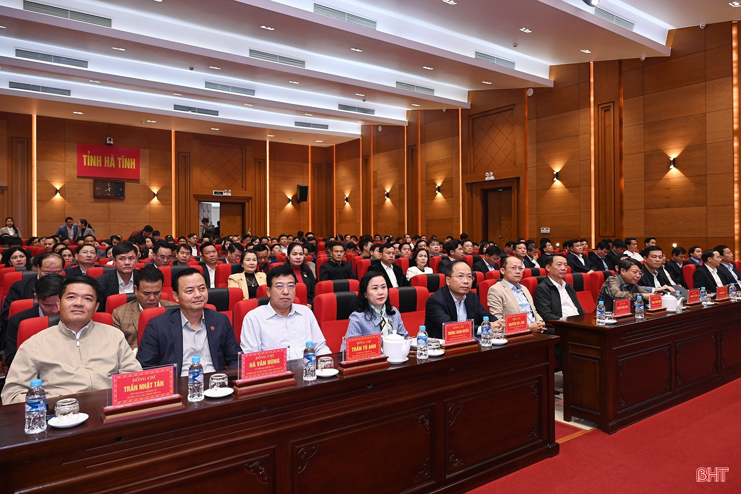 Tạo điều kiện thuận lợi nhất để tất cả cử tri tham gia bầu cử