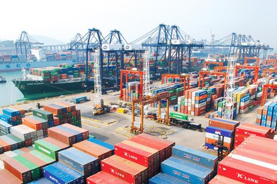 Đẩy mạnh cải cách hành chính, tạo thuận lợi tối đa cho hoạt động xuất khẩu năm 2026 
