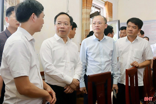 Tiếp tục chấn chỉnh kỷ cương, lề lối làm việc, thực hành tiết kiệm, chống lãng phí