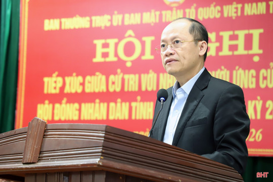 Luôn đặt lợi ích của người dân, của tỉnh lên trên hết 