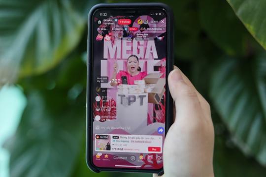 Ban Bí thư yêu cầu áp dụng xác thực danh tính bắt buộc với người dùng mạng xã hội