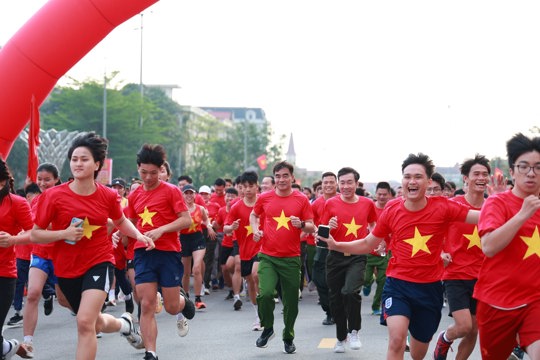 Hà Tĩnh tổ chức mít tinh, giải chạy hưởng ứng Tháng hành động phòng, chống ma túy năm 2026