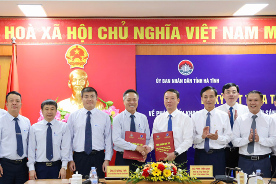 Hà Tĩnh tăng cường hợp tác với VNPT về phát triển chính quyền số, kinh tế số