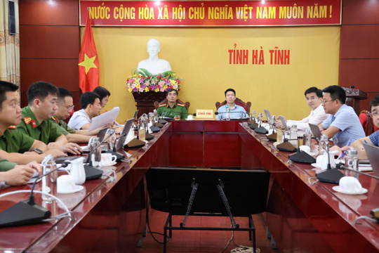 Triển khai công tác đo đạc, lập bản đồ địa chính và xây dựng cơ sở dữ liệu đất đai 