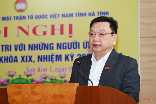 Phó Chủ tịch UBND tỉnh Hồ Huy Thành cùng 7 ứng cử viên đại biểu HĐND tỉnh tiếp xúc 