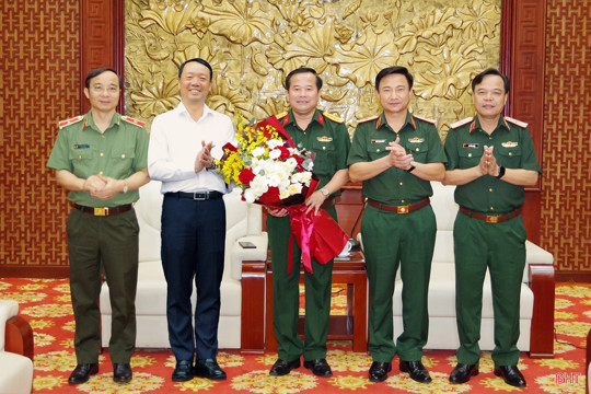Mong muốn Quân khu 4 tiếp tục hỗ trợ Hà Tĩnh thực hiện tốt nhiệm vụ quân sự, quốc phòng