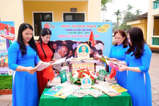 Lan tỏa văn hóa đọc tại Trường Tiểu học Sơn Trung 