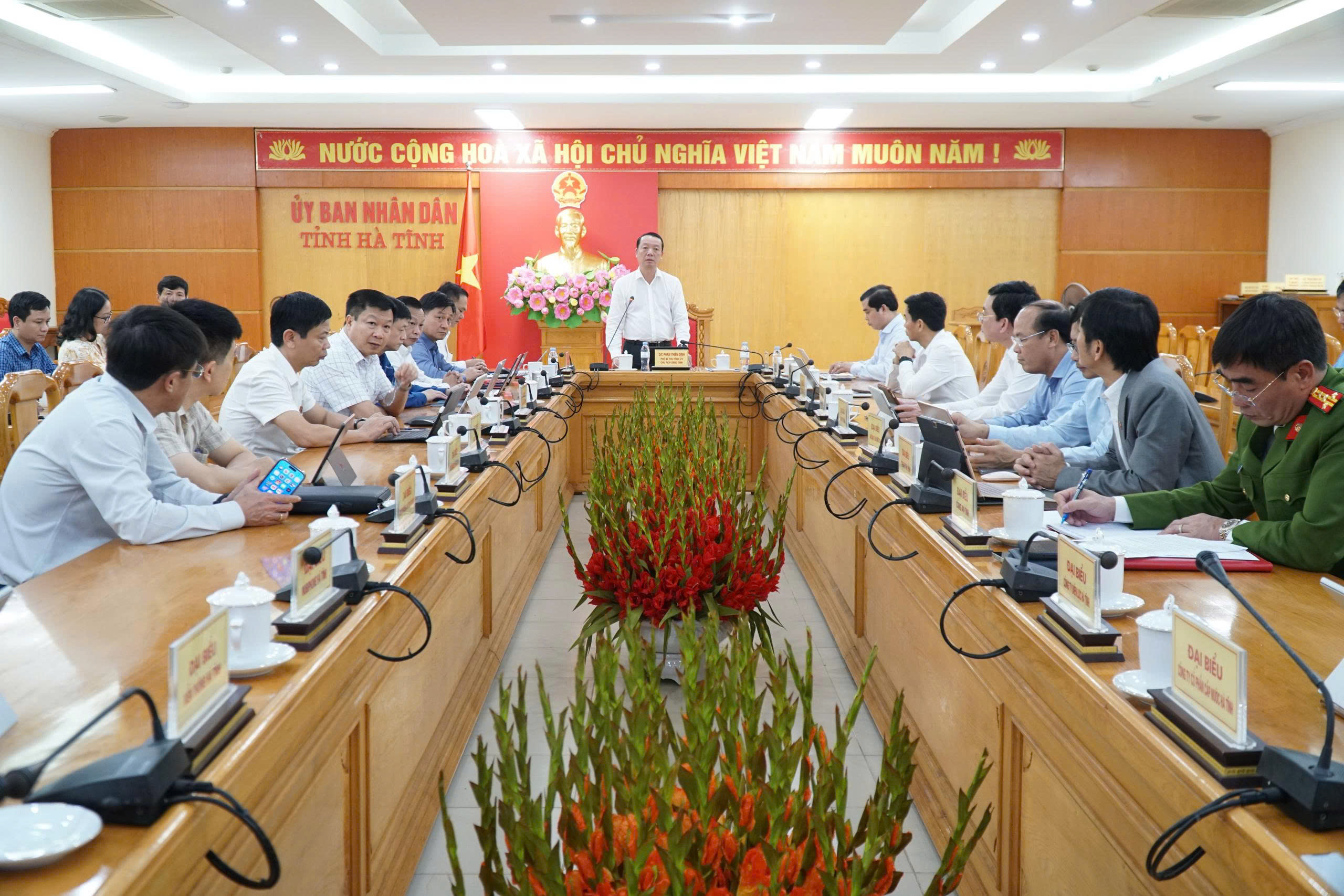 Hà Tĩnh sắp ra mắt ứng dụng i-HaTinh: Thiết lập kênh phản ánh hiện trường nhanh, minh bạch, lấy người dân làm trung tâm phục vụ