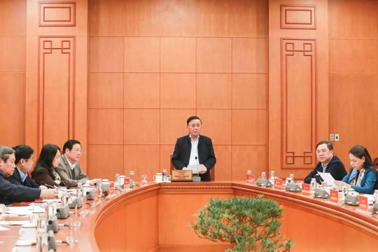 Tập trung cao độ, phối hợp chặt chẽ trong công tác chuẩn bị Đại hội XIV của Đảng 