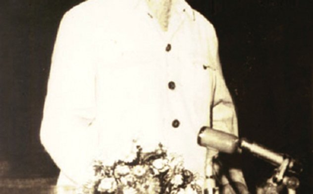 Bài thơ chúc Tết của Bác Hồ năm 1969 - bài thơ di chúc