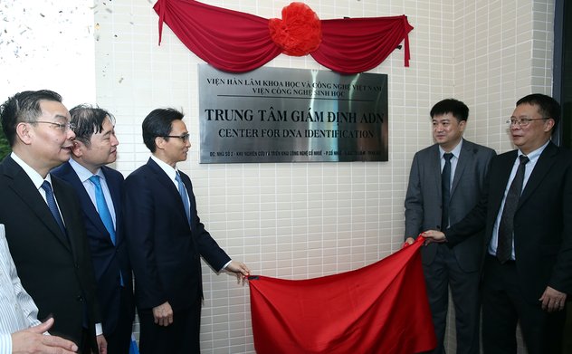 Khai trương trung tâm giám định ADN cho 4.000 mẫu hài cốt liệt sĩ/năm